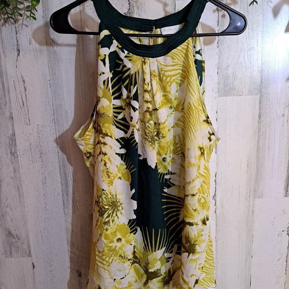 New York & Company Top - Picture 1 of 4